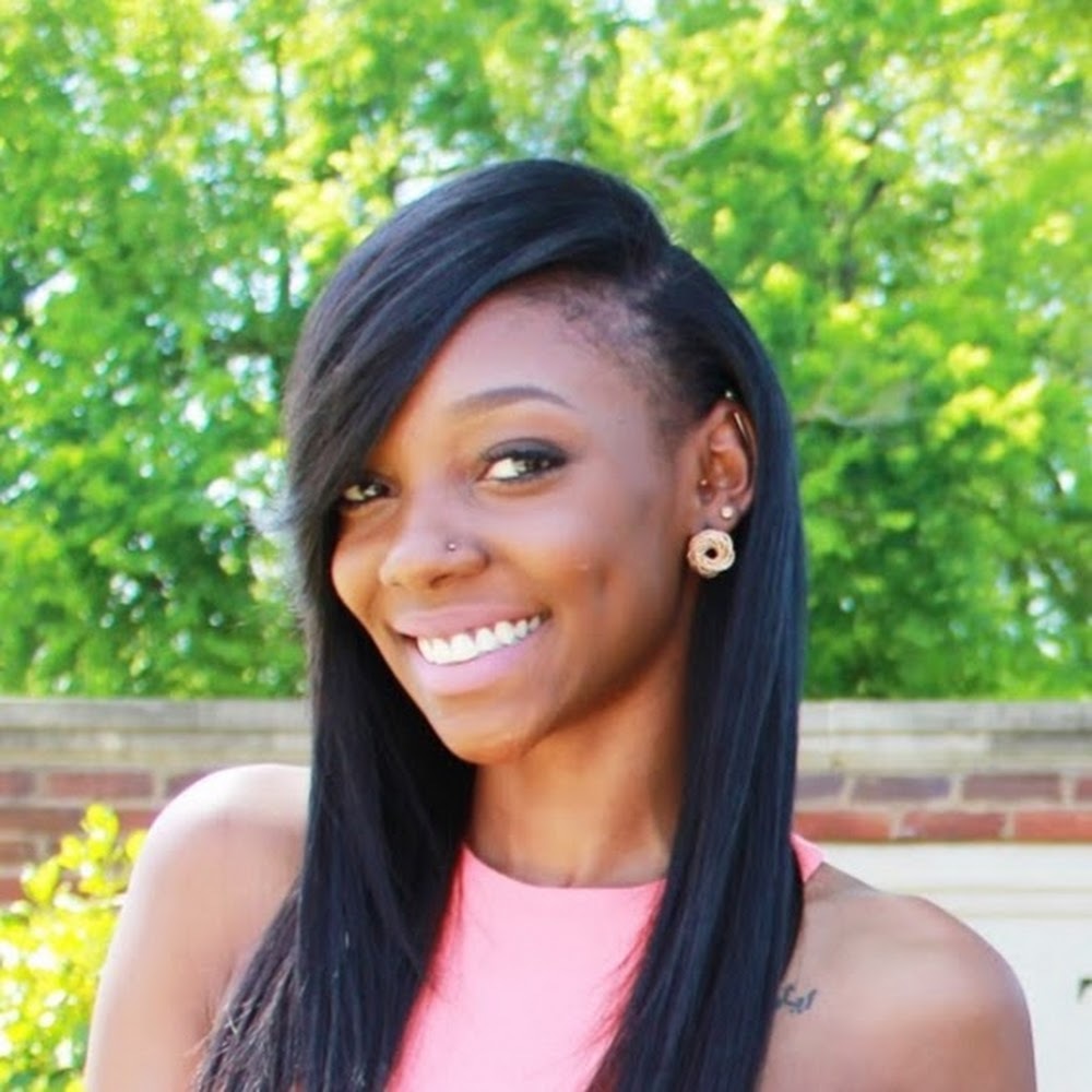 Meet your Posher, Courtney